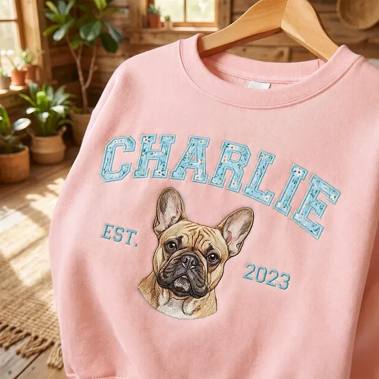 [Copy]愛犬の顔刺繍ギンガムチェック スウェット｜ヴィンテージ風 varsity デザイン｜ペット記念品・犬好きへのプレゼント