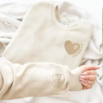 パーソナライズされたハートとパズル、ローマ数字の刺繍入りお揃いのカップルスウェットシャツ-welikecustom-MJ