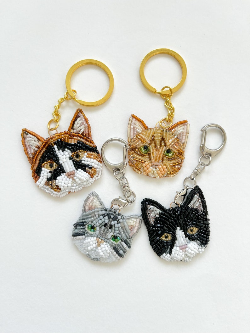 ビーズの猫のポートレートキーホルダー、パーソナライズされたペットメモリアルキーリング-welikecustom-MJ