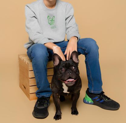 ペットの顔が刺繍された子供用スウェットシャツ、Tシャツ、パーカー