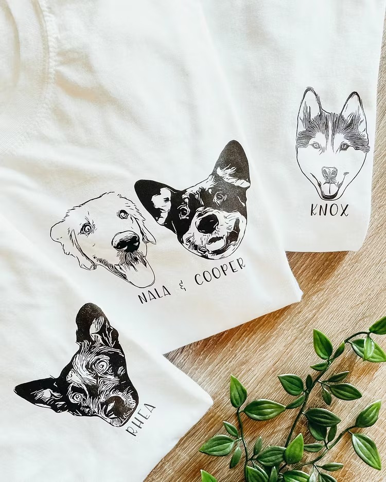 ペットの似顔絵入りクルーネックスウェット＆Tシャツ — ペット好きの方へのオリジナルギフト