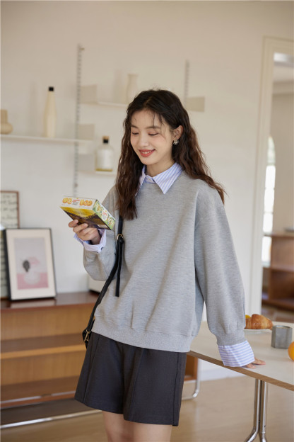 Casual Academic Sweatshirt & Tie Set设计感学院风条纹假两件卫衣+领带套装* Size S