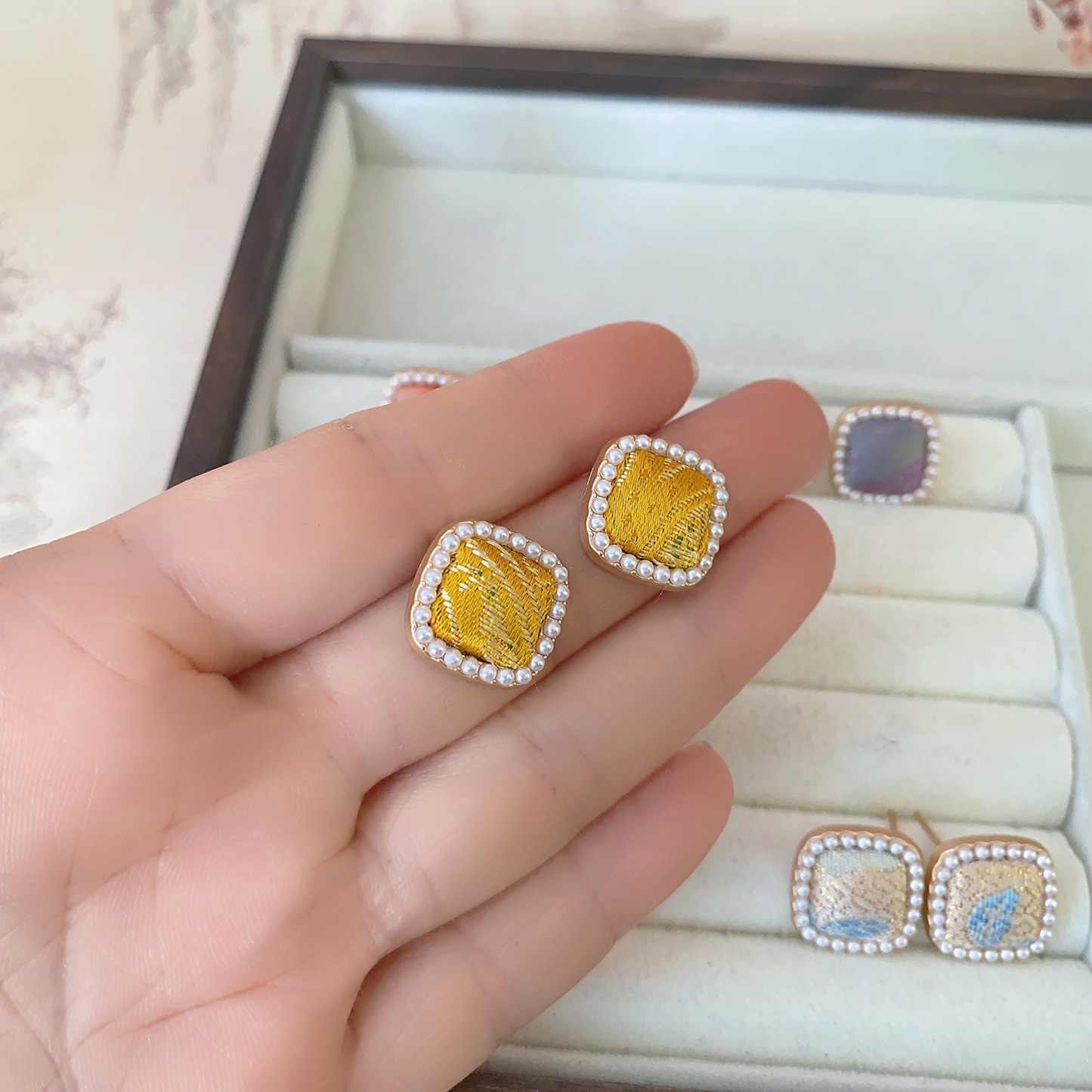 Square Song Brocade Earrings for Women with Pearls, 925 Silver Stud Earrings, Vintage Style Accessories, New Chinese Style Finished Product in Stock