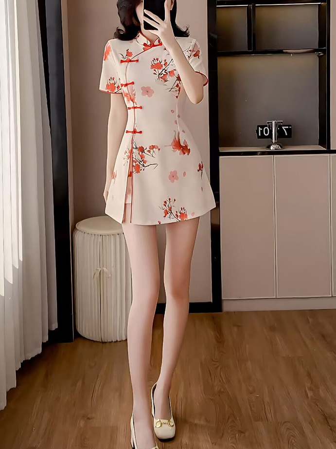 Blooming Glow Two-Piece Set 花开映霞中式2件套