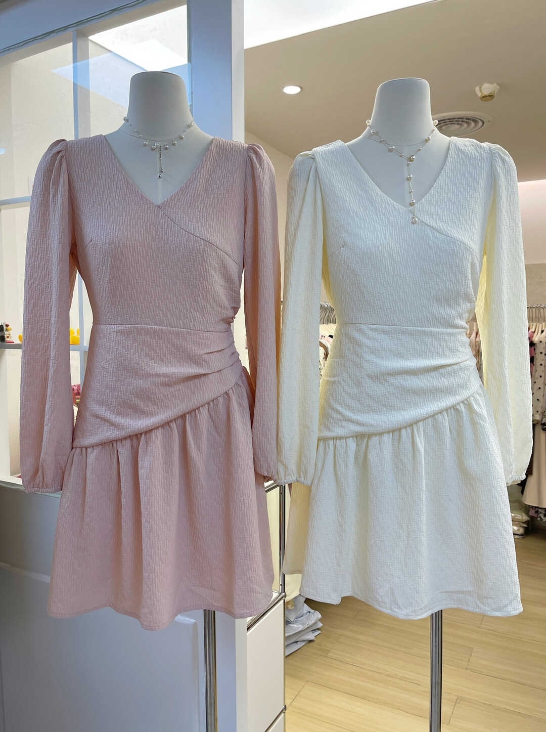 Sweet and Gentle Style One-Piece Dress 甜美温柔风连身裙*2 Colors