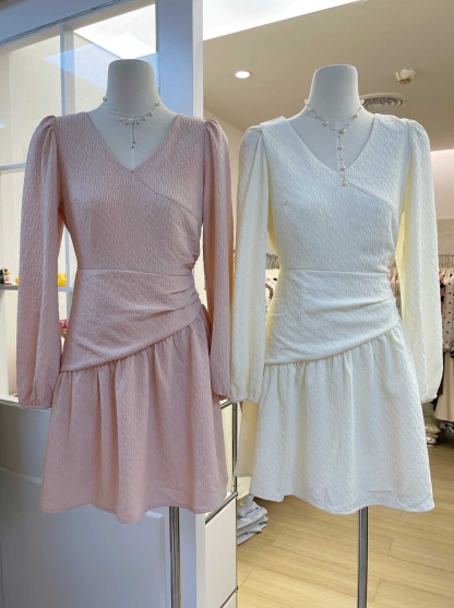 Sweet and Gentle Style One-Piece Dress 甜美温柔风连身裙*2 Colors