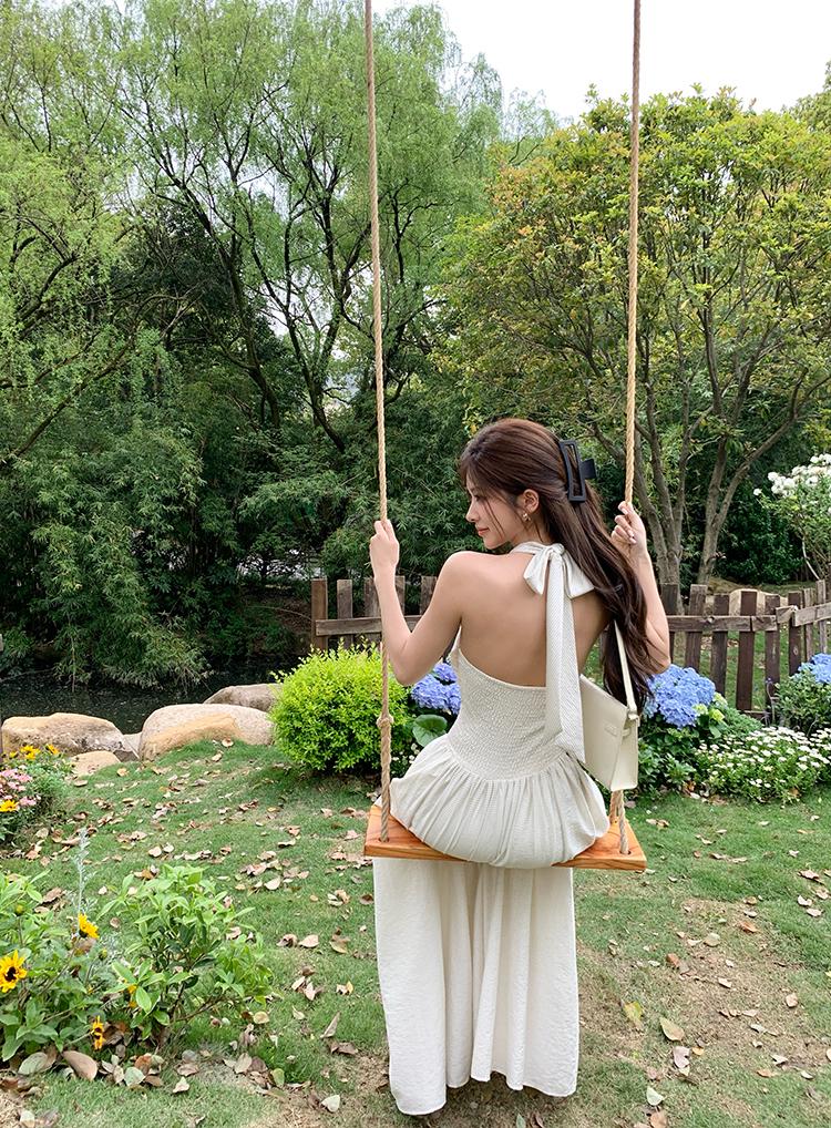 SIGNATURE Striped Tie-Back Dress 露背绑带条纹连衣裙