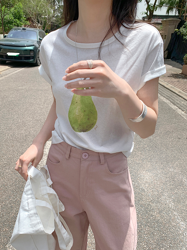Fresh Pear Graphic T-Shirt