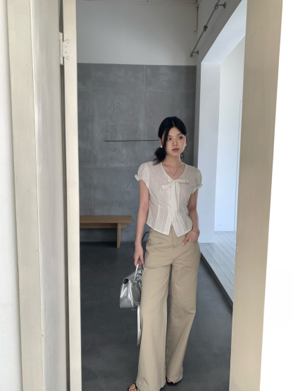  Bow-Tie Puff Sleeve Top 气质系带泡泡袖上衣*2 Colors