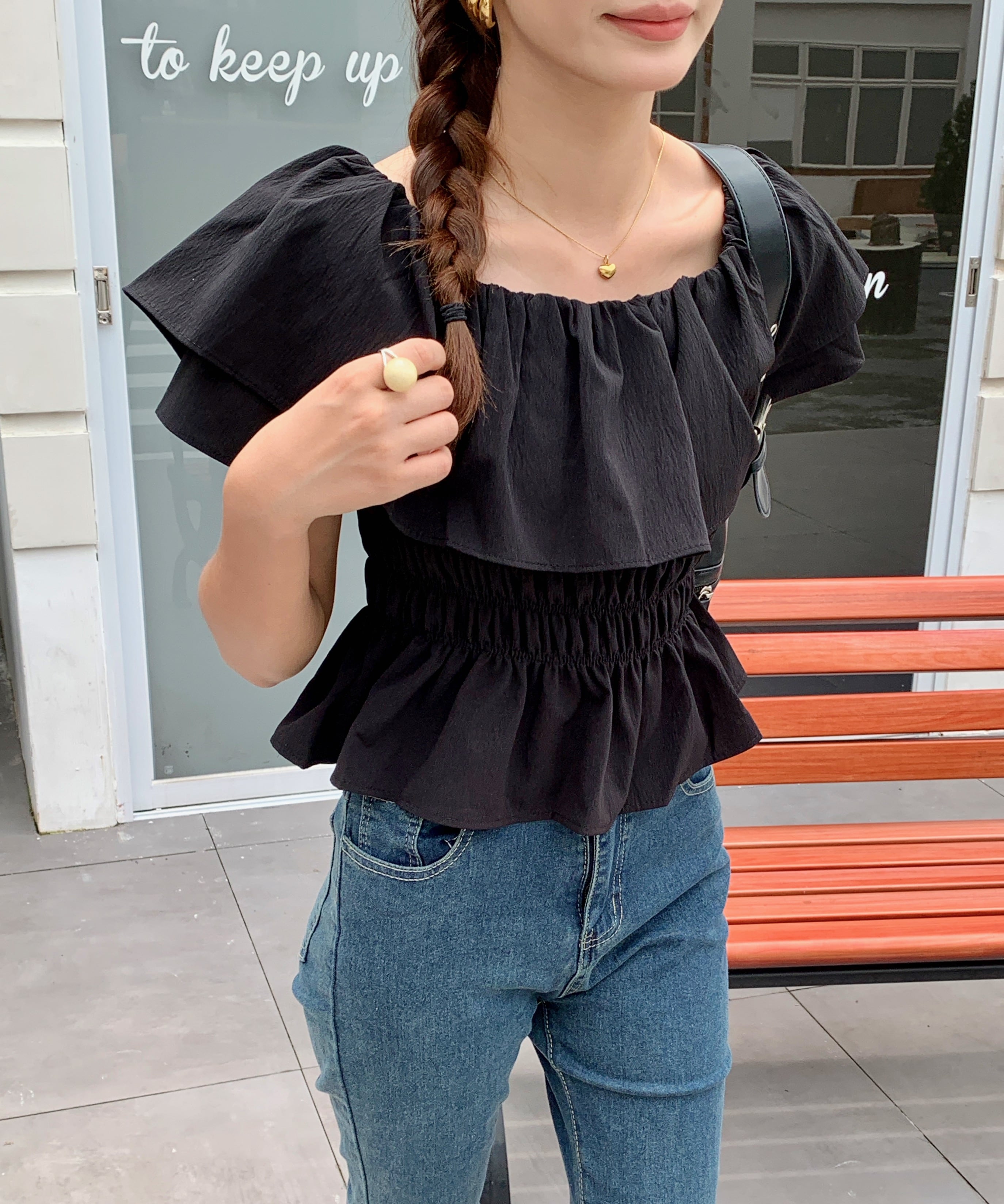 Off-Shoulder Ruffled Top荷叶边一字领收腰上衣*2 Colors