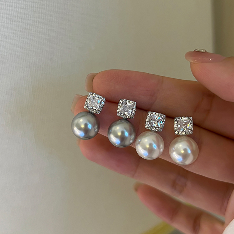 Moonlit Pearl Drops 珍珠锆石耳环*2 Colors