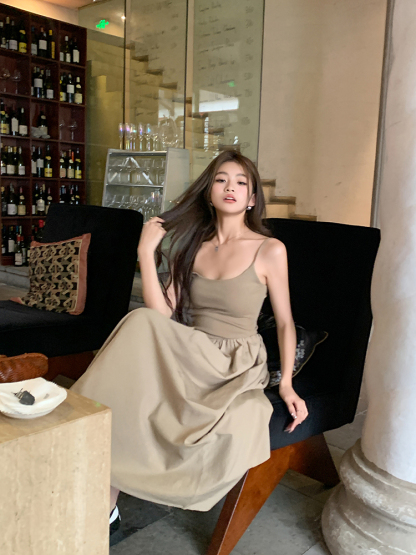 Real Shot 2023 Summer New Suspender Dress Long Slimming Women's Elegant All-Match Gentle Dress