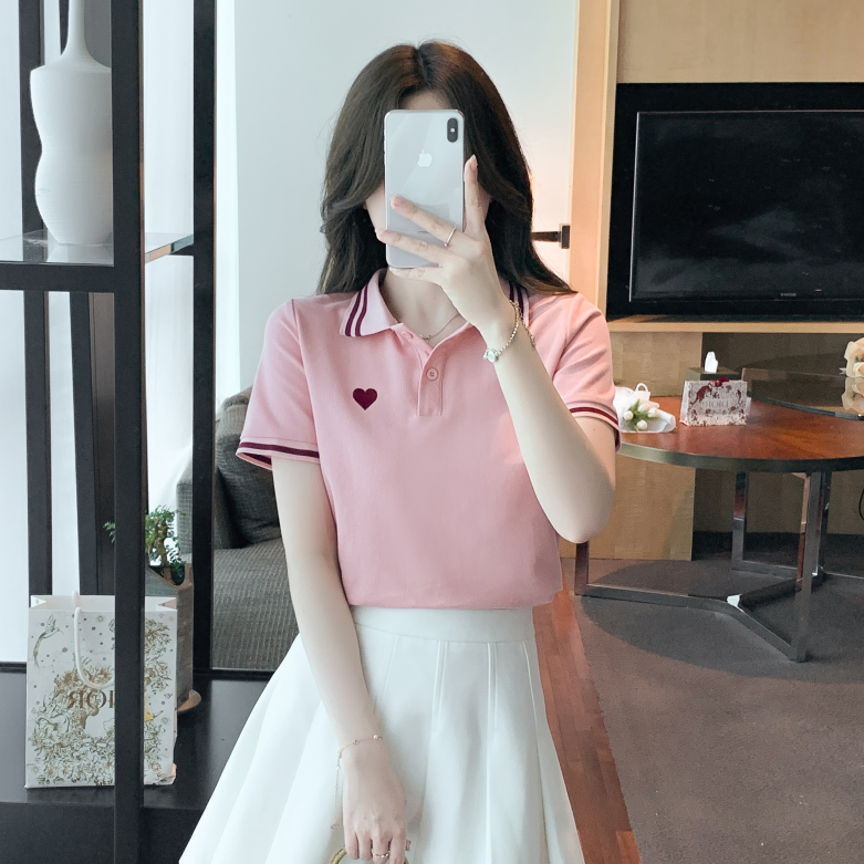 Heart Charm Polo Collar T-Shirt 甜美风~POLO领爱心刺绣T恤