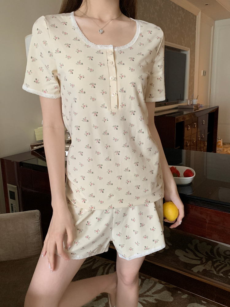 Sweet Lace Floral Homewear Set 碎花蕾丝花边两件套家居服