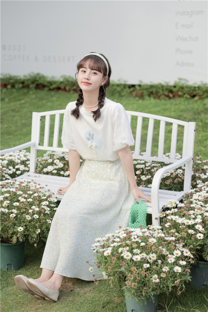 Floral Patterned Puff Sleeve Tee 植物印花泡泡袖T恤*2 Colors