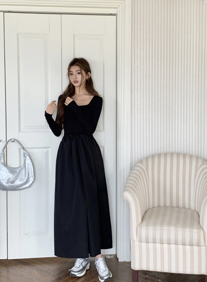 Fiona Long Sleeve Knitted Dress 方领长袖针织连衣裙*2 Colors 