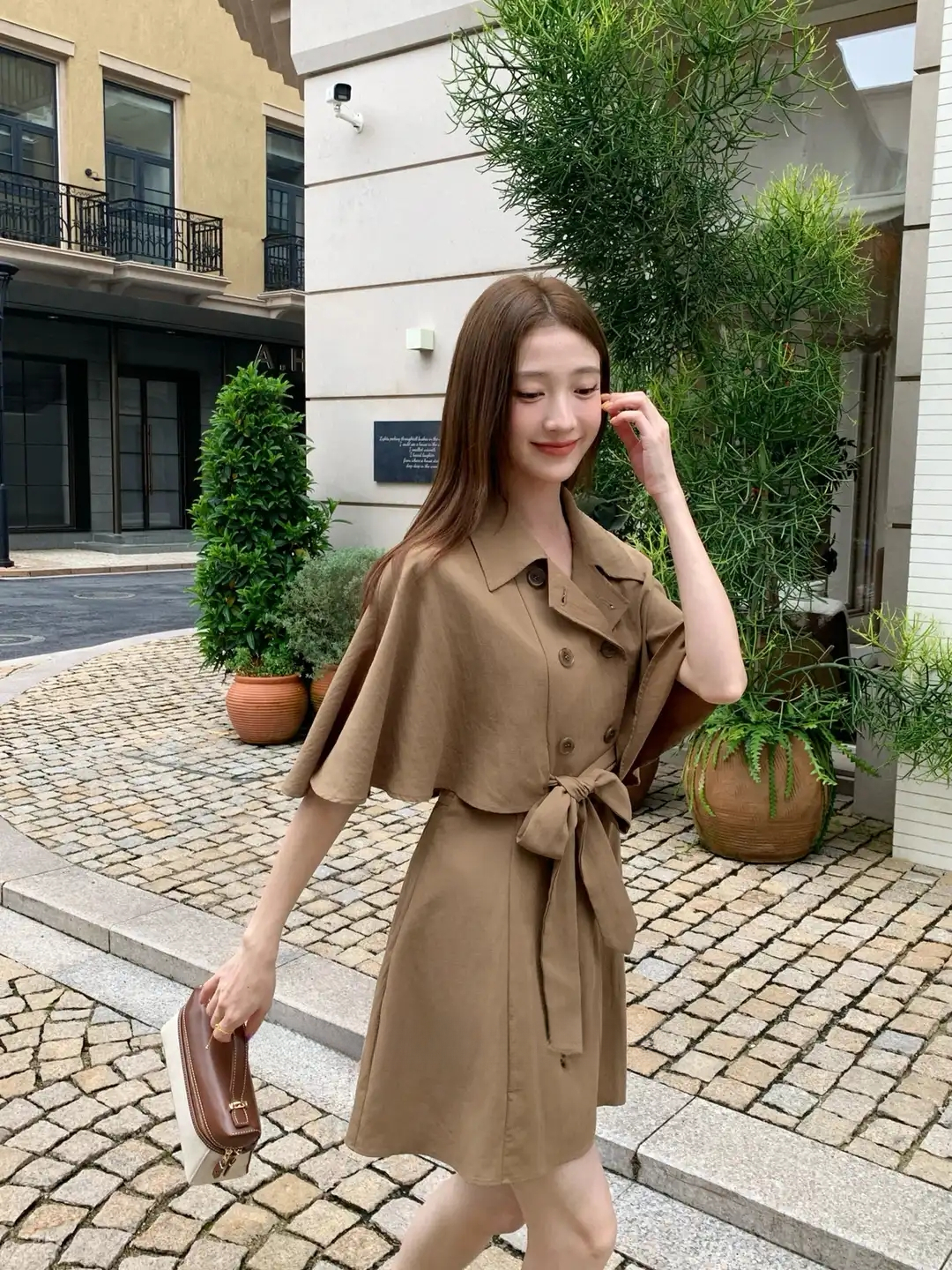 LUXE Cape-Sleeve Dress 千金斗篷设计连身裙 * 3 Colors