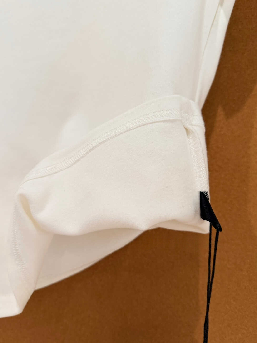 Embroidered Pony Slim Fit T-Shirt 刺绣小马修身T恤*3 Color