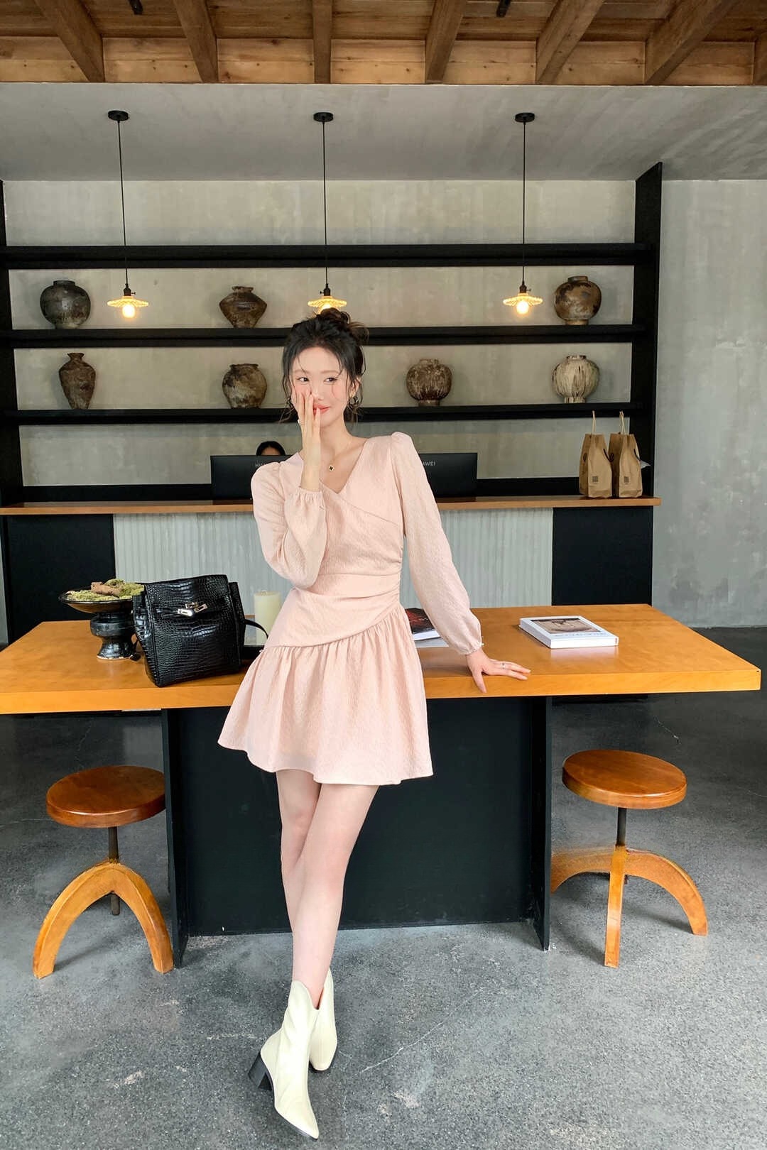 Sweet and Gentle Style One-Piece Dress 甜美温柔风连身裙*2 Colors