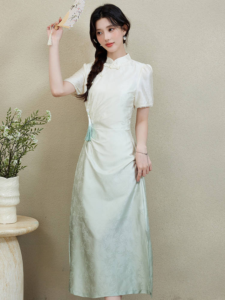 Elegant Slimming Short Sleeve Improved Cheongsam Gradient Blue 渐变碧短袖改良式旗袍裙
