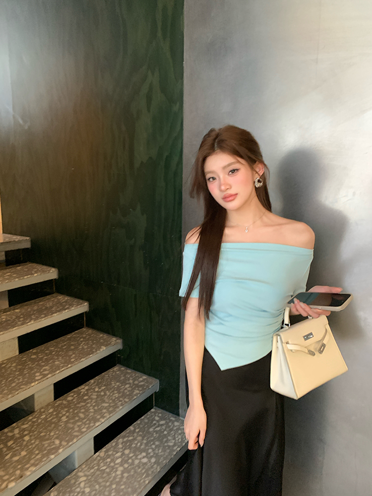 一字肩短袖T恤 off-shoulder short-sleeve T-shirt for women