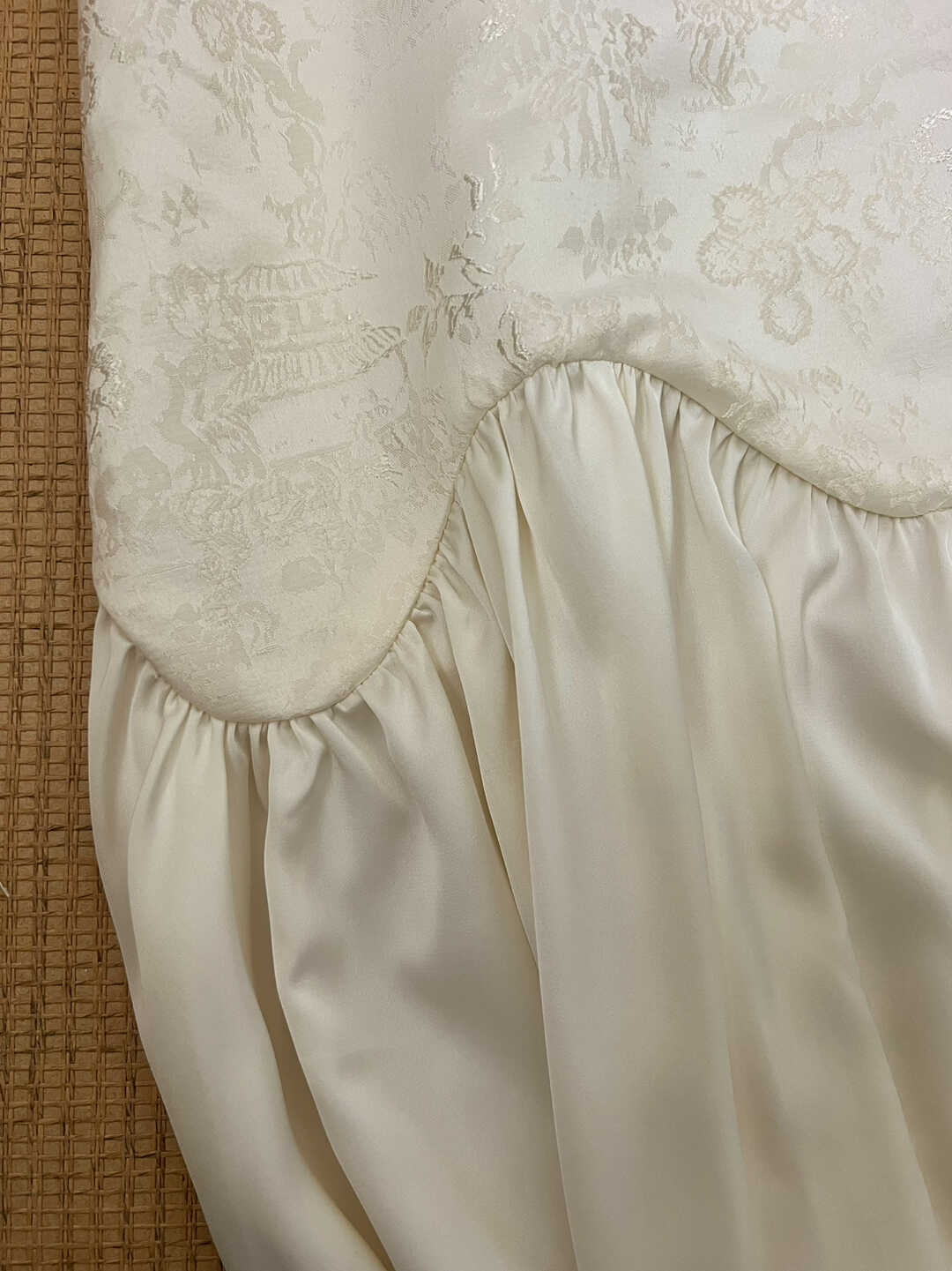 Qingelle New Chinese Elegant Panel Dress 名门大小姐 ✦绝美！ 新中式拼接设计连身裙*2 Colors