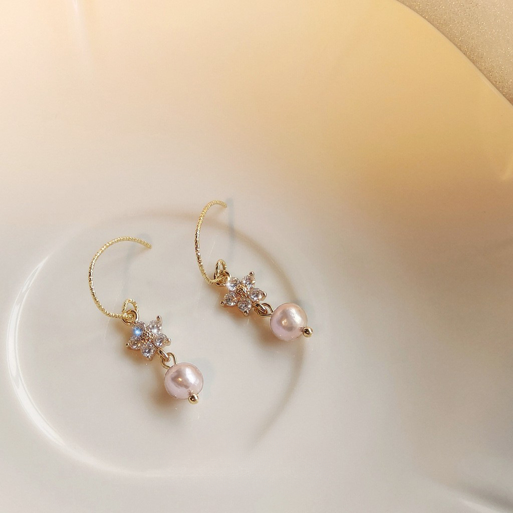 淡水珍珠锆石耳环