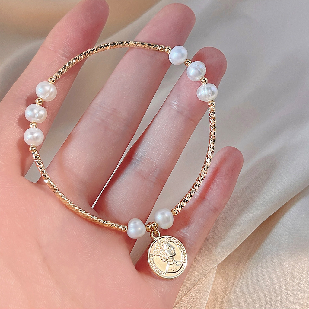 Light Luxury Freshwater Pearl Copper Plating 14K Gold Coin Bracelet Elastic Bracelet Internet Celebrity Ins Simple Jewelry Factory Supply