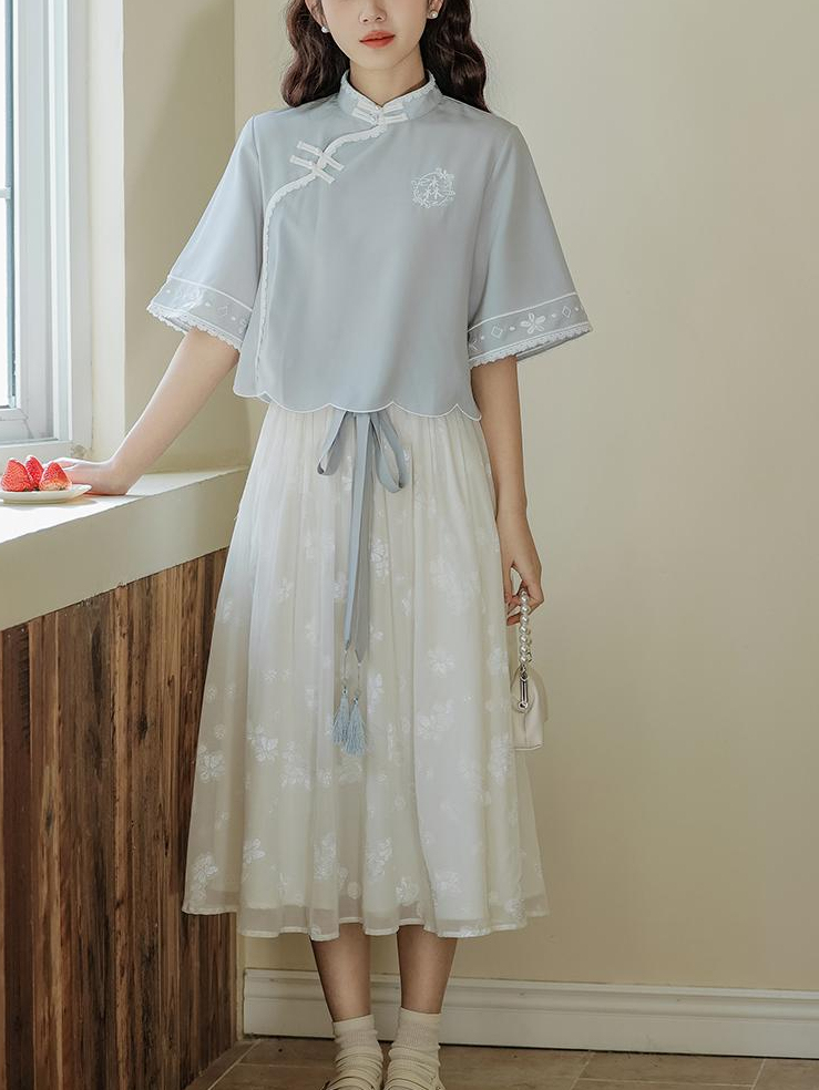 Spring and Summer Age-Reducing Embroidered Women's Republic of China Style Young Student Suit Half Sleeve Shirt Skirt Two-Piece Set 40