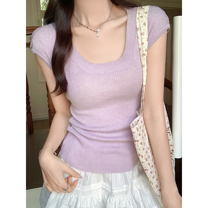 Basic Knit Tee 薄款简约针织上衣