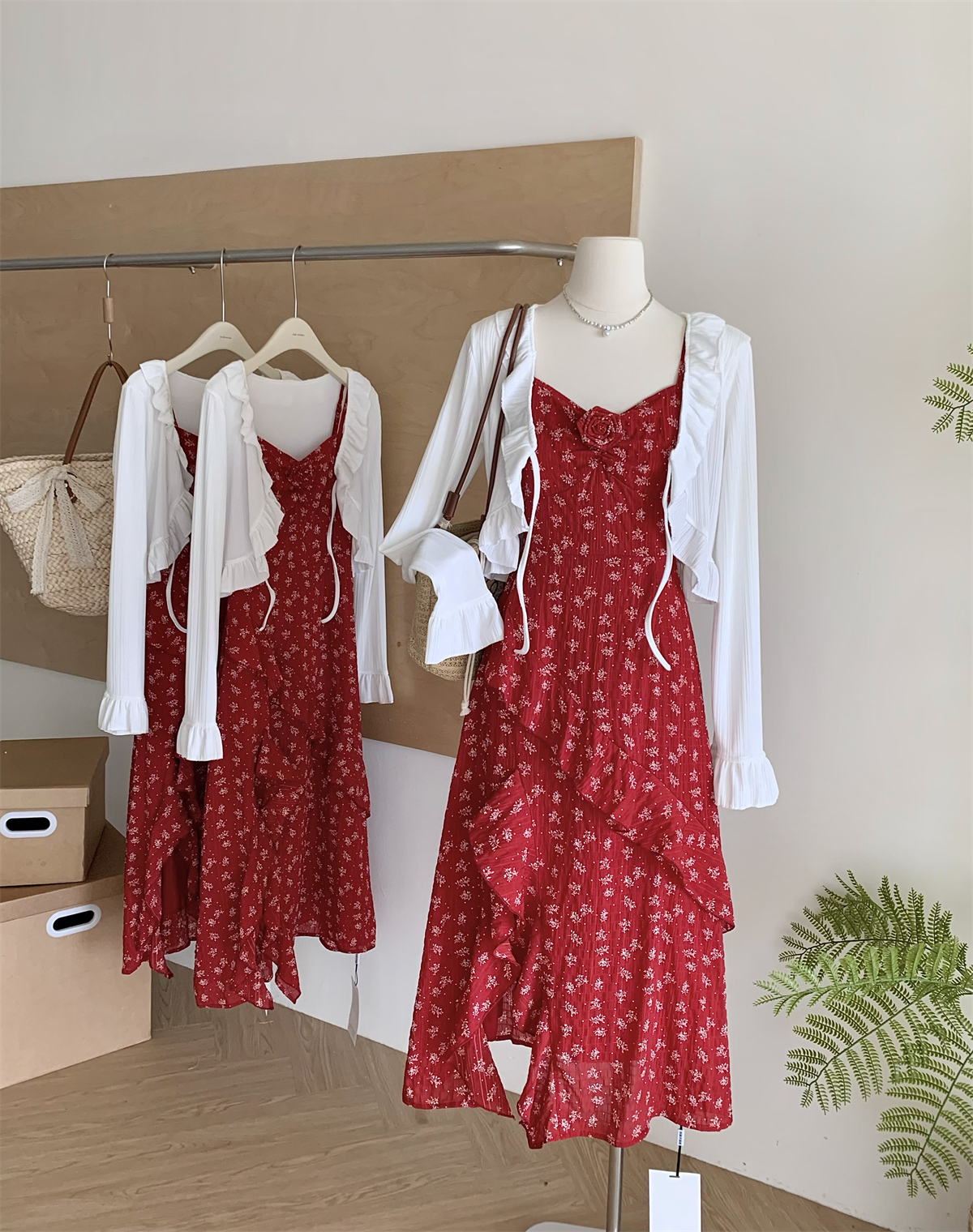 Q Girl's Home Undefined Floral Dress/French Style Stunning Red Spaghetti Strap Dress Irregular Slit Long Dress