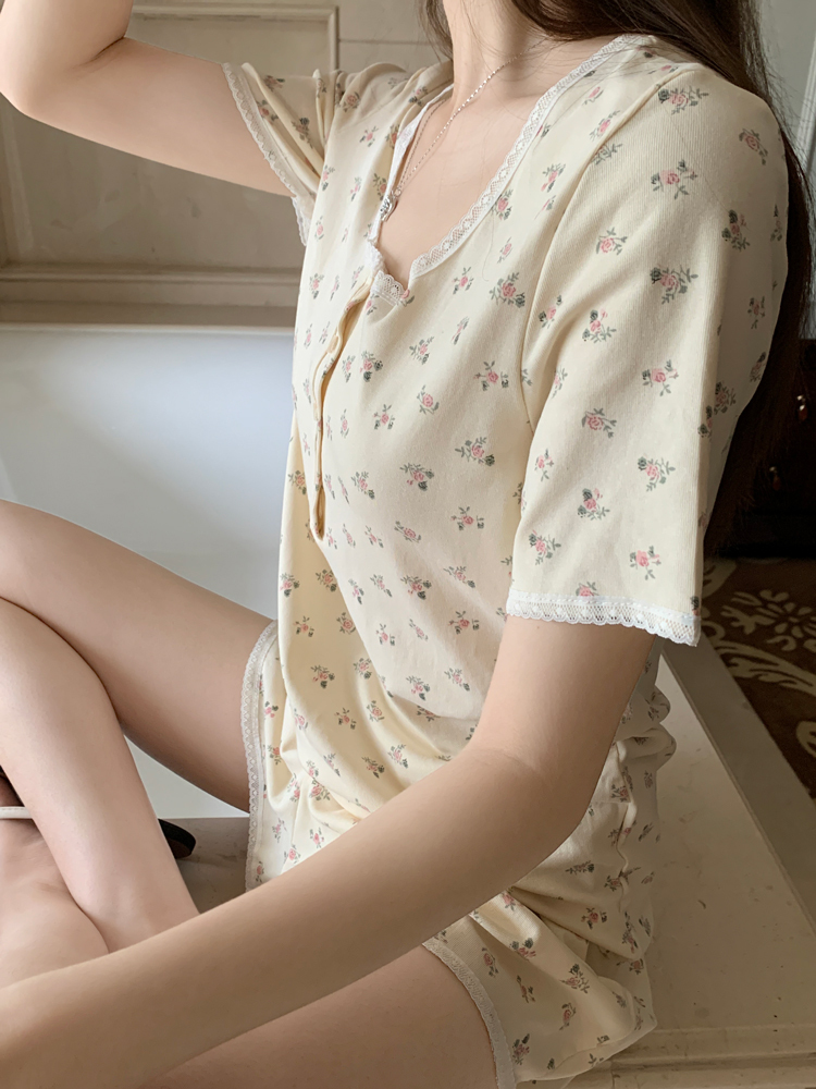 Sweet Lace Floral Homewear Set 碎花蕾丝花边两件套家居服