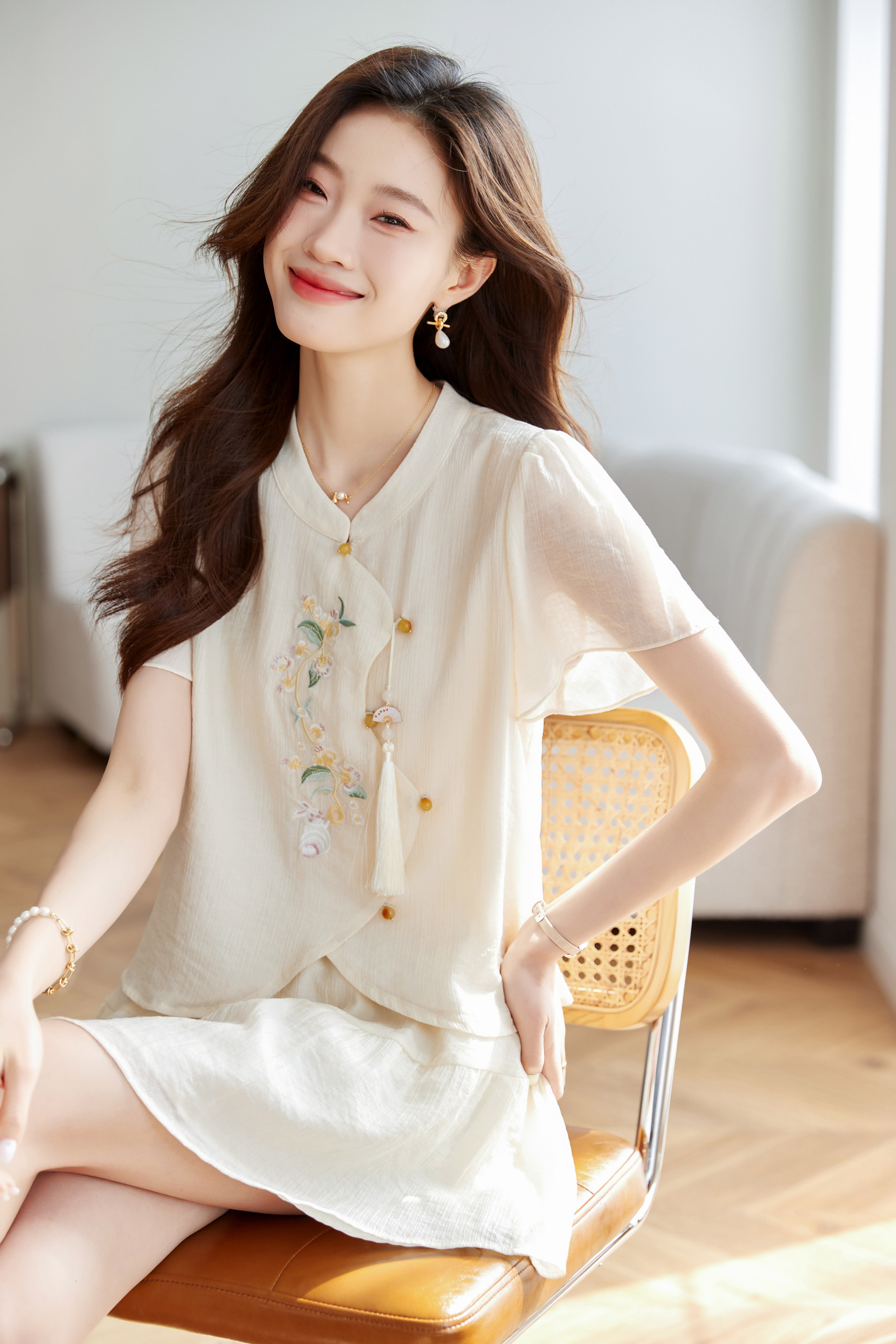 Yurou Ivory Embroidered Chinese Set 米白色绣花中式套装