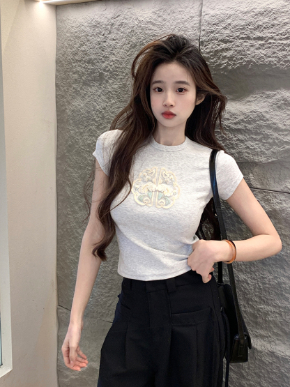 Ribbed Texture Embroidered Crop Tee 刺绣螺纹短款t恤*4 Colors 