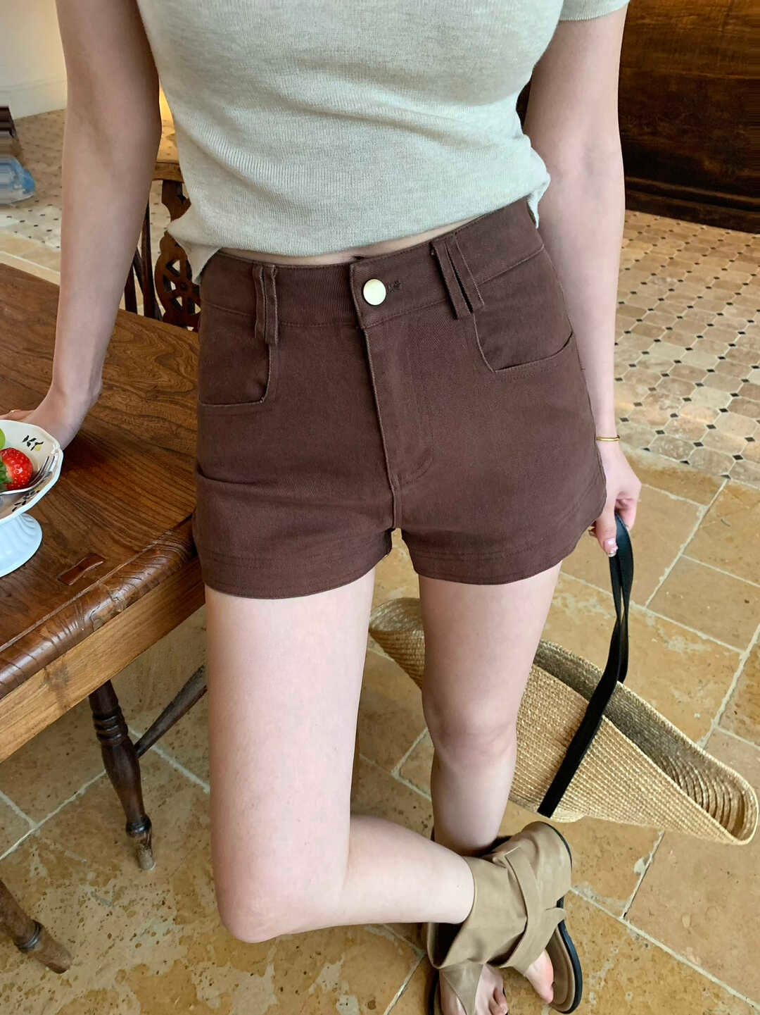 美辣Jeans✿ 一键大长腿✿ 简约时髦百搭辣妹牛仔短裤*3 Colors