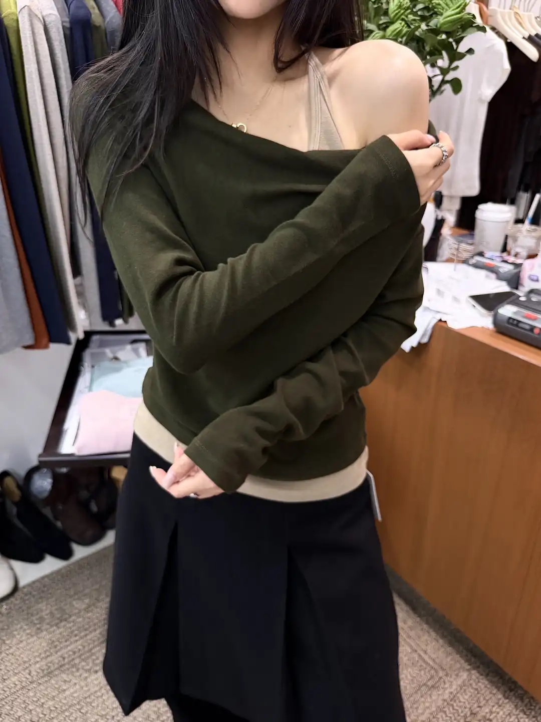 一衣三穿挂脖撞色假两件长袖上衣 * 9 Color