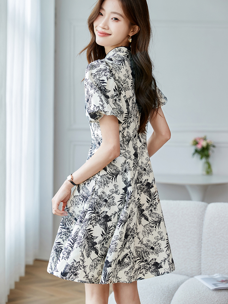 Elegant Floral Cheongsam 典雅花型旗袍