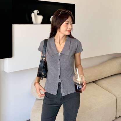 Classic Collared Button-Up Knit 翻领针织开衫*3 Colors