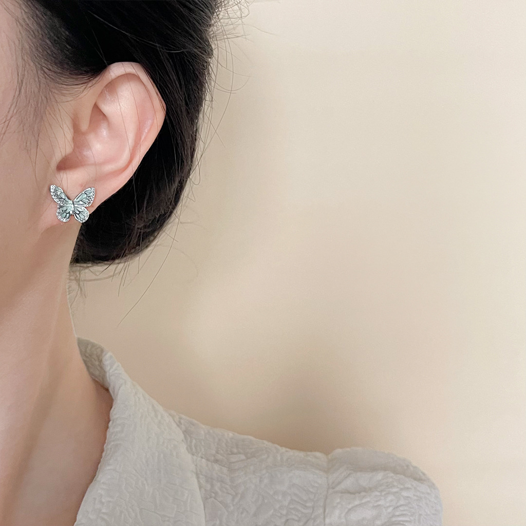 Green Enamel Butterfly Earrings 薄荷曼波绿蝴蝶耳钉
