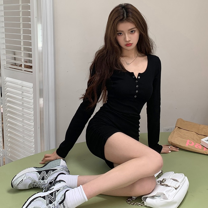 辣妹包臀连衣裙 sexy waist-cinching dress for women, tight-fitting bodycon short dress