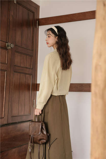 Sweet Bow-Tie Collar Blouse 甜美领口系带衬衫 * 2Colors