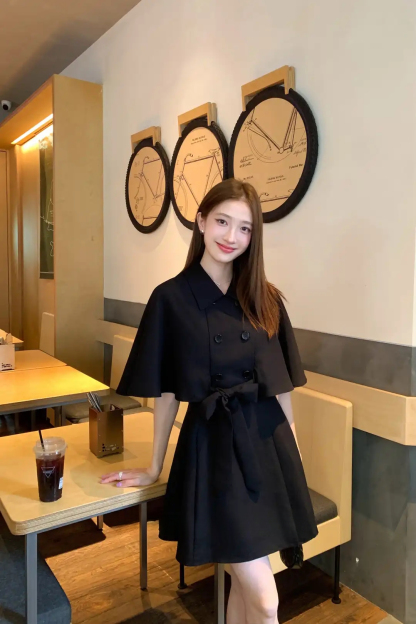 LUXE Cape-Sleeve Dress 千金斗篷设计连身裙 * 3 Colors