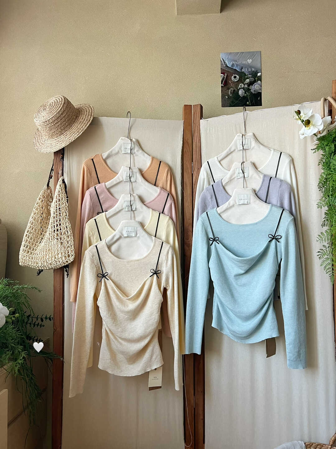 Sweet Bow Faux Two-Piece Knit Top 氧气甜美感~立刻入坑甜美蝴蝶结吊带假两件针织衫*7 Colors