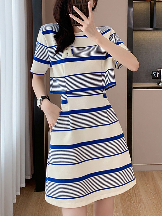 Faux Two-Piece Striped Tee Dress 假两件条纹T恤连衣裙*2Colors
