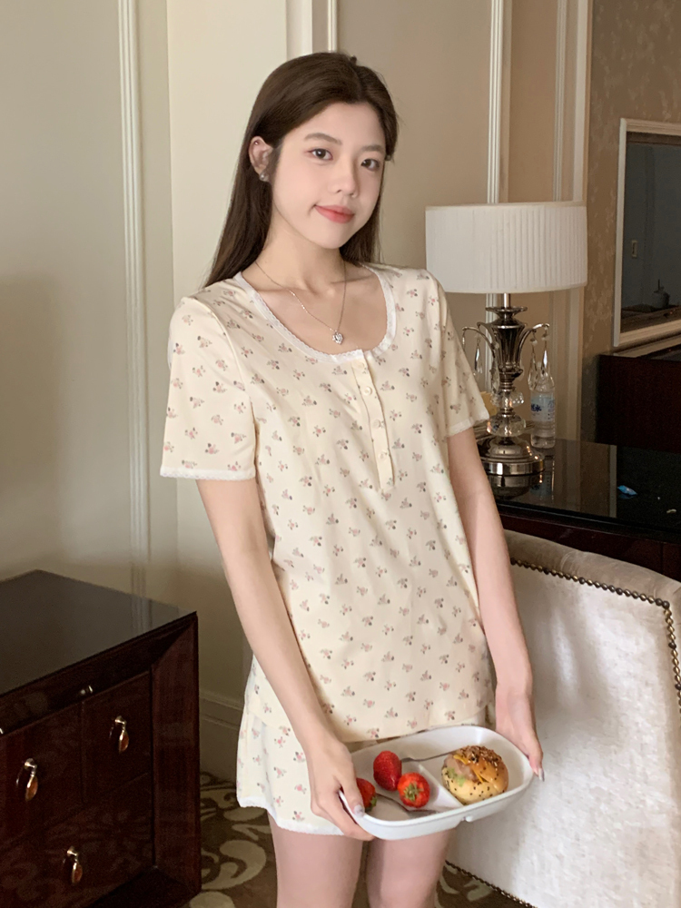 Sweet Lace Floral Homewear Set 碎花蕾丝花边两件套家居服