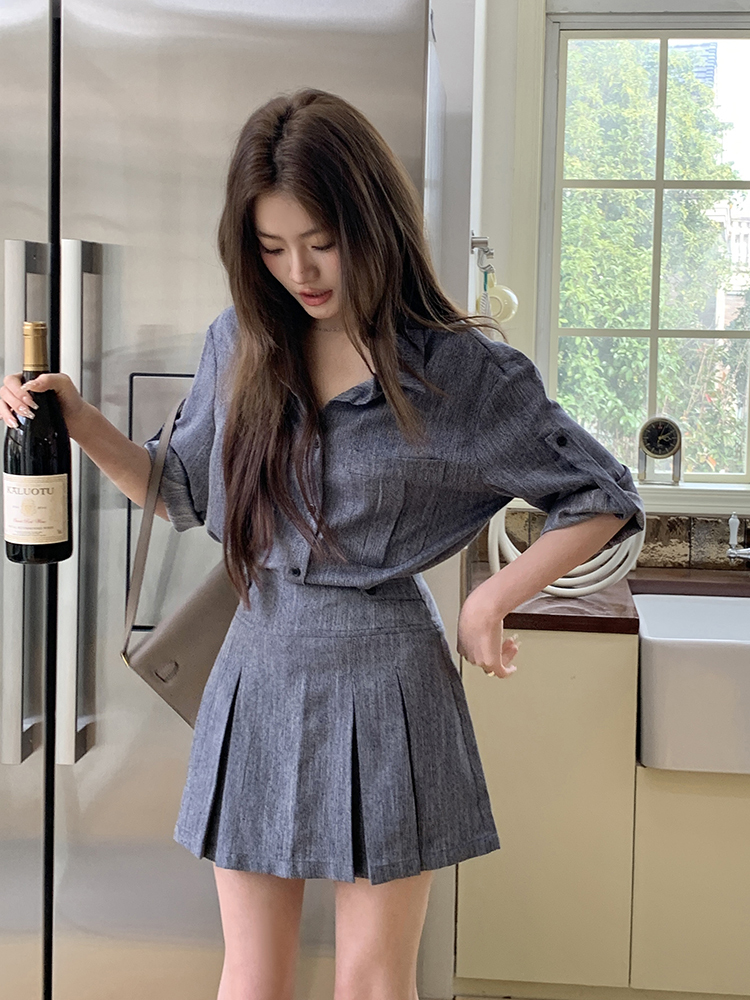Commuter Faux Denim Shirt Top Women Niche Pleated Short Skirt Two-Piece Set 仿牛仔衬衫+百褶短裙两件套