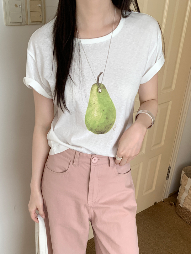 Fresh Pear Graphic T-Shirt