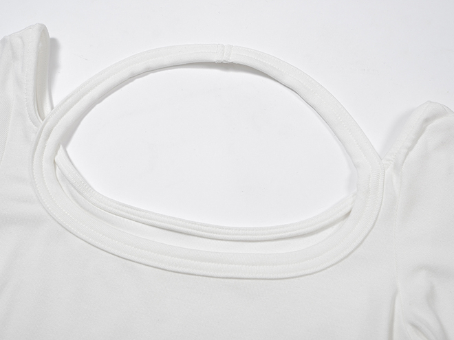 【套装】 Cutout Back Tee & Color Pop Skirt 露背镂空长袖T恤+多巴胺裤裙