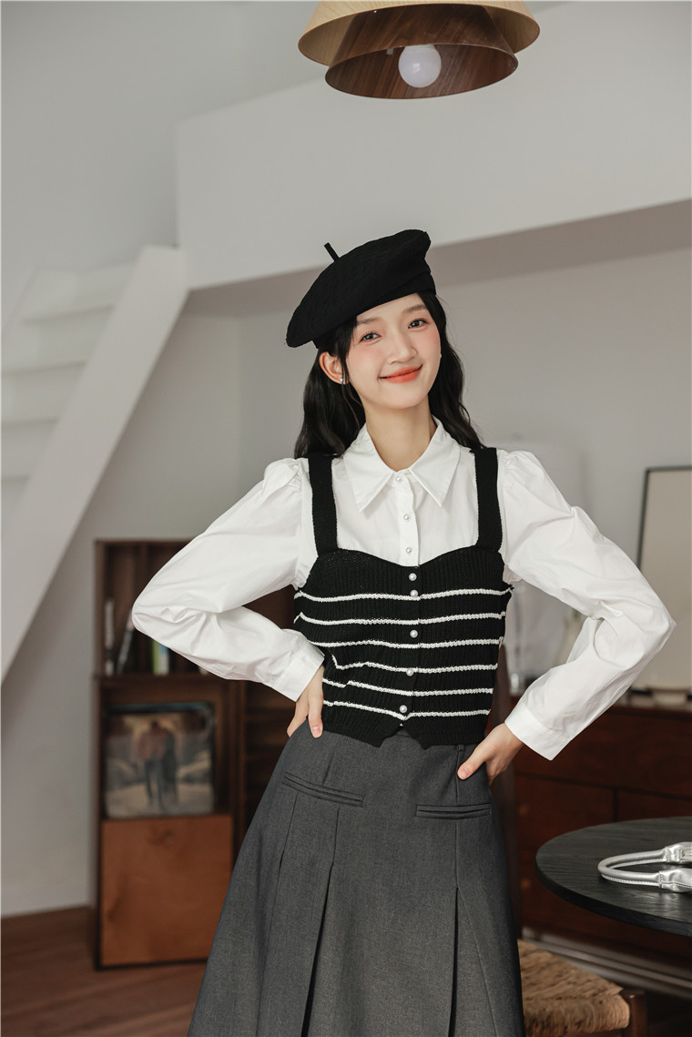 Stripes Knitted Vest Fake Two-Piece Top学院风~条纹针织背心假两件上衣* 2 Colors