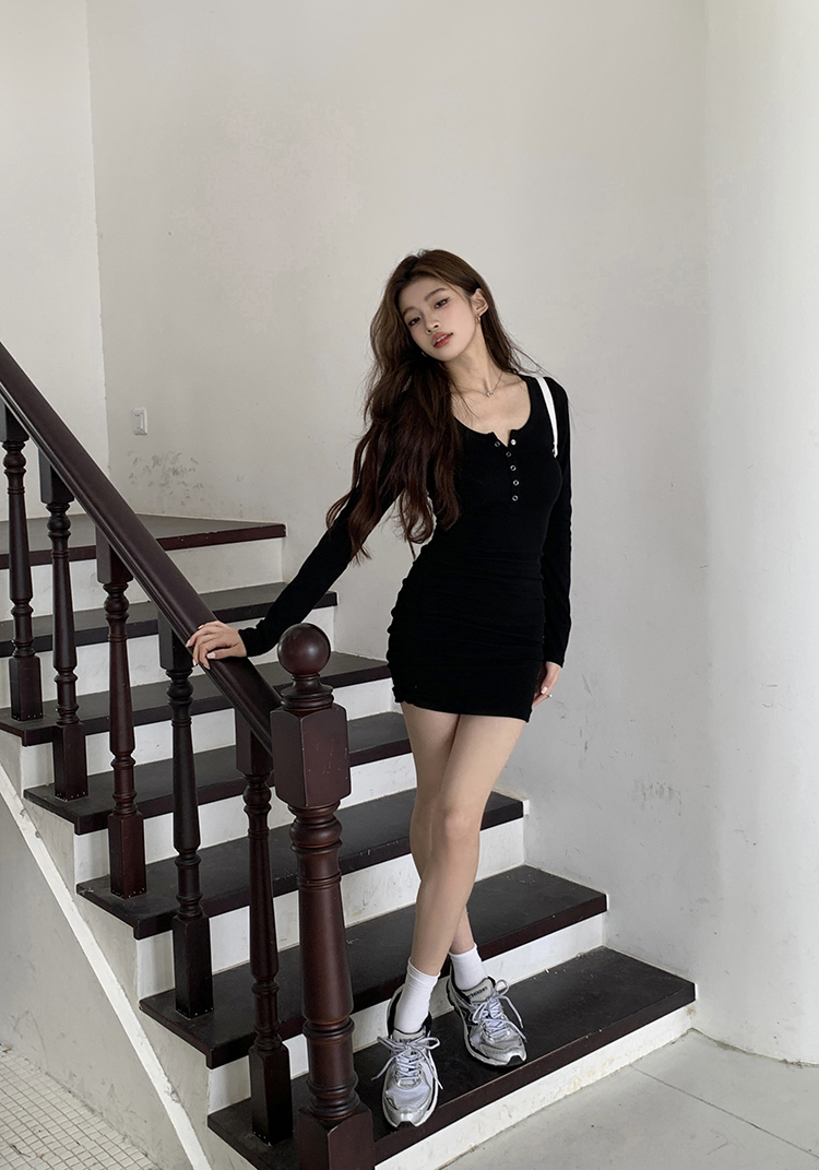 辣妹包臀连衣裙 sexy waist-cinching dress for women, tight-fitting bodycon short dress